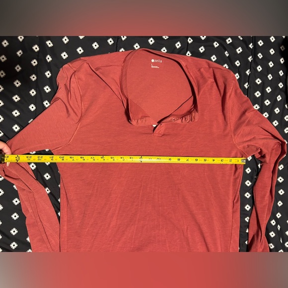 Zella Long Sleeve Soft Henley shirt w/ 3/4 buttons- size l - Picture 5 of 10